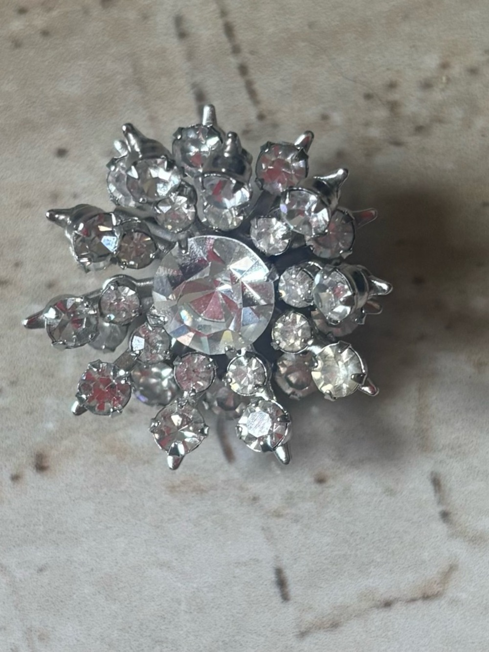 Vintage snowflake rhinestone brooch